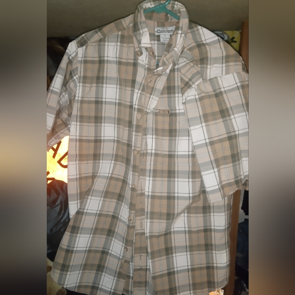 Mens Carhartt shirt